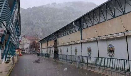 Eskişehir'de Nisan ayında kar sürprizi