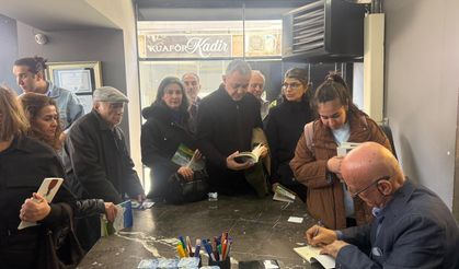 Emekli öğretmenin dördüncü kitabı kitapseverlerle buluştu