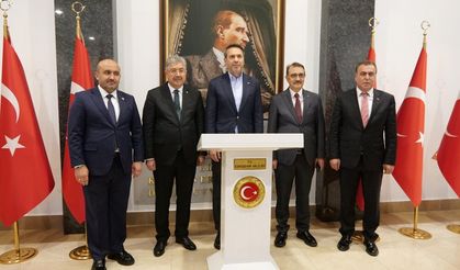 Bakan Bayraktar bir dizi ziyaret gerçekleştirdi