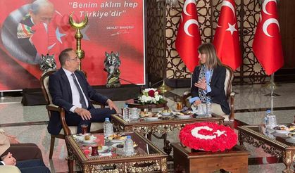 AK Parti'den, MHP'ye bayram ziyareti
