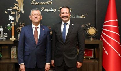 Yalaz’dan Özgür Özel’e destek