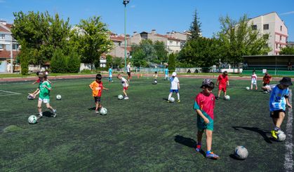 Yaz spor okulları için kayıt duyurusu