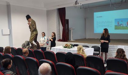 Velilere yönelik "Okul ve Aile" semineri düzenlendi