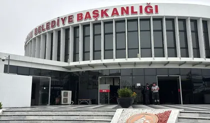 Bolu Belediyesi'nde şafak baskını! 4 kişi gözaltında