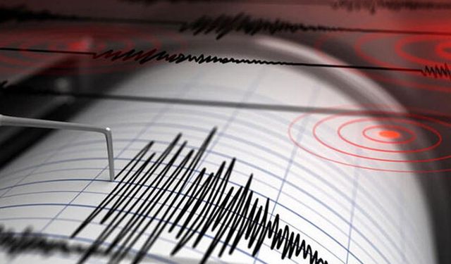 Endonezya'da 5,6 büyüklüğünde deprem!