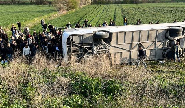 Eskişehir'de işçi servisi kaza yaptı