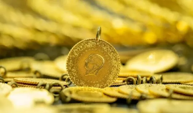 Fed beklentisi değişti, altın yeniden güç kazandı