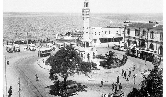 İzmir'in eski adı neydi?