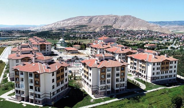 Ev almak isteyenlere müjde! TOKİ 20 bin konutu satışa çıkarıyor