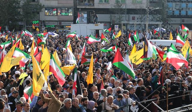 İran'da İsrail protesto edildi