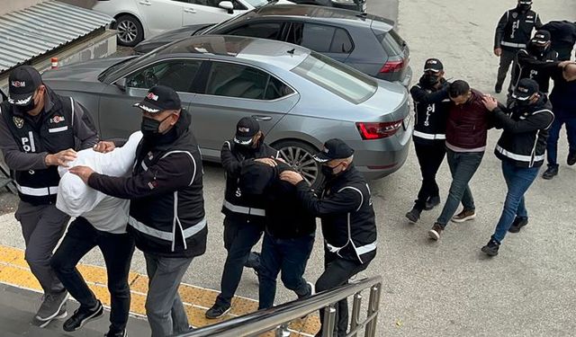 Eskişehir'de tefeci operasyonu: 5 şüpheli gözaltına alındı