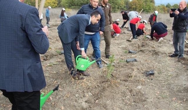 Kütahya'da fidan dikimi etkinliği düzenlendi