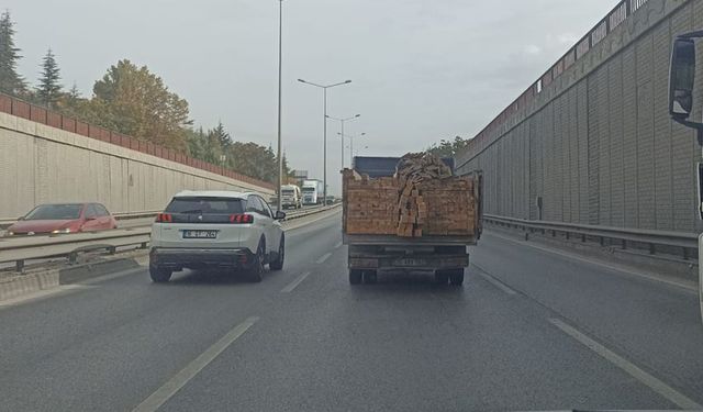 Çevre Yolu'nda kazaya davetiye