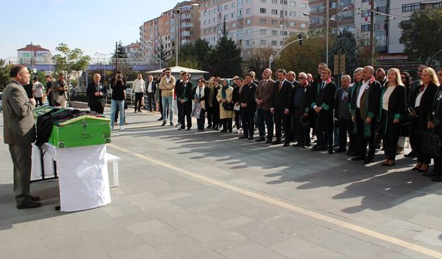 Eskişehir Adliyesi'nde hüzünlü veda