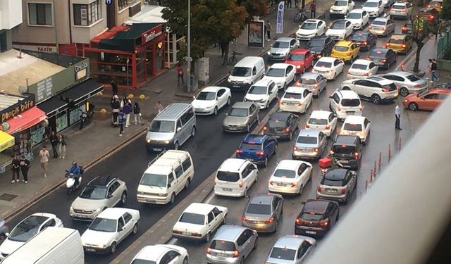 İşte Eskişehir'deki trafik sorunun resmi!