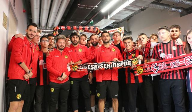 Eskişehirspor öğrencilerle bir araya geldi