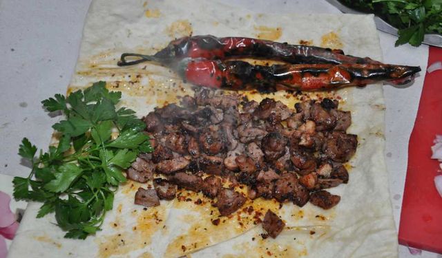 Urfa ciğer kebabı nasıl yapılır?