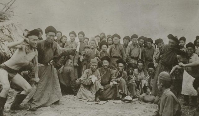 Türk boylarının 111 yıllık fotoğrafları: İşte tarihten izler!