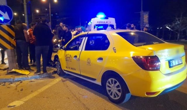 Bursa'da bir otomobil kırmızı ışıkta geçti: 6 yaralı!