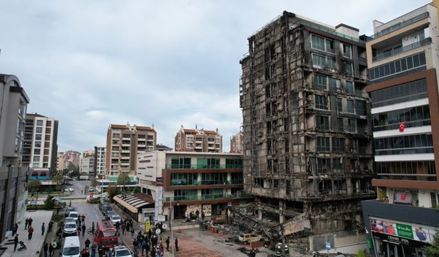 Ofisi yanan vatandaş açıklamalarda bulundu