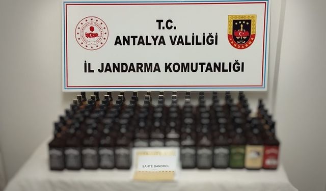 Antalya'da yolcu otobüsünde ele geçirildi: 93 litre!