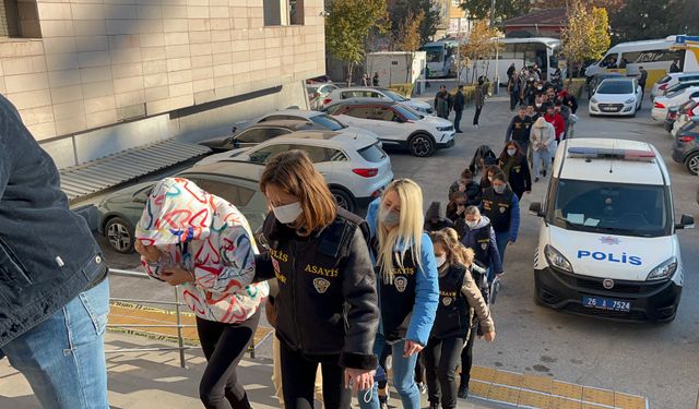 Eskişehir'de dolandırıcılara 2 bin 520 yıla kadar hapis istemi!