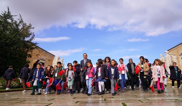 Çocukların Anıtkabir mutluluğu!