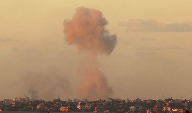 İsrail gece boyunca Gazze'yi vurdu: 52 ölü!