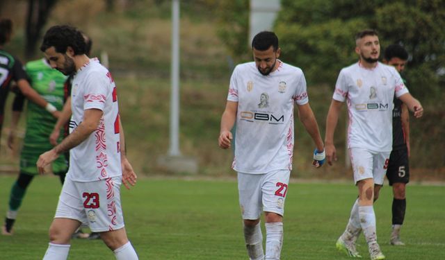 Yunusemrespor son dakikalarda yıkıldı