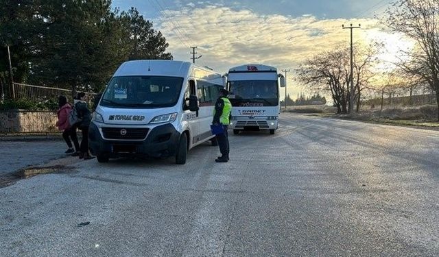 Eskişehir'de okul servisleri denetlendi