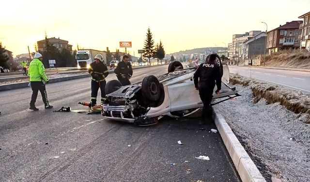 Kütahya'da otomobil takla attı: 1 yaralı!