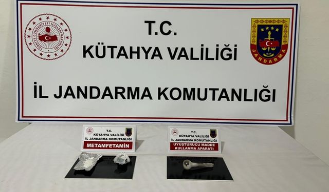 Kütahya’da durdurulan şüpheli araçta bakın ne ele geçirildi!