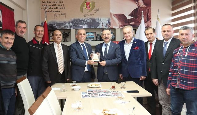 Vali Aksoy: Eskişehir'de güçlü bir yerel basın var