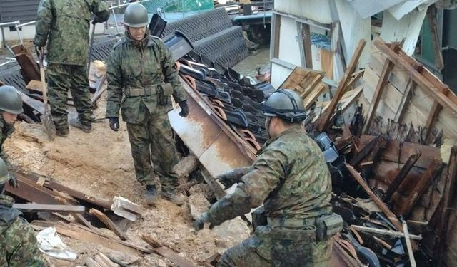 Japonya'da depremde can kaybı 128'e yükseldi!