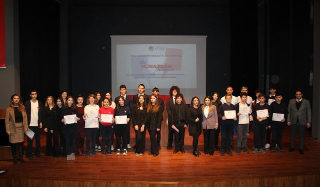 Eskişehir Koleji tarafından geleneksel münazara turnuvası!