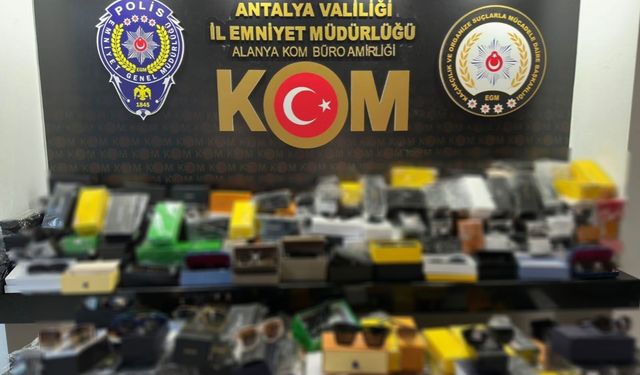 Antalya’da 4 ilçede kaçakçılık operasyonu!