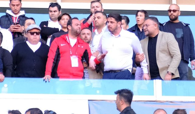 Eskişehirspor Başkanı taraftarla tartıştı