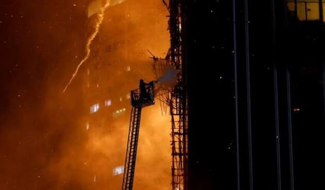 Hong Kong’da spor salonunda yangın: 5 ölü