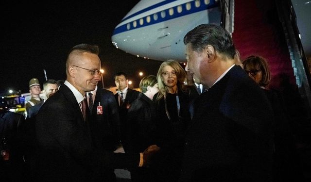 Çin Devlet Başkanı Xi’den Macaristan’a ilk resmi ziyaret