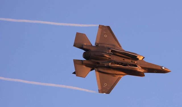 İsrail, ABD ile 25 adet F-35 savaş uçağı alımı için anlaşma imzaladı