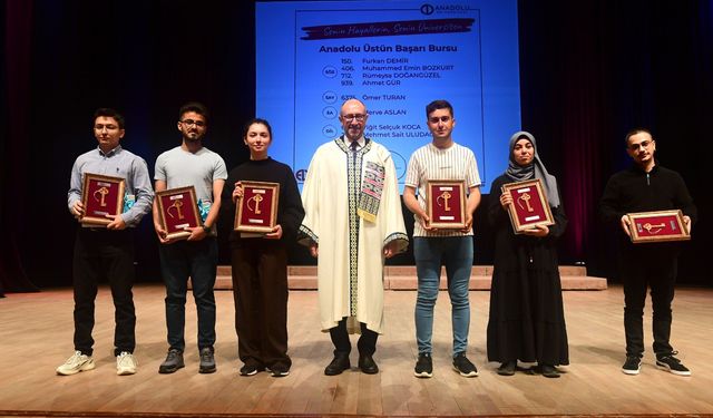 Anadolu Üniversitesi o tercihlerde zirvede!