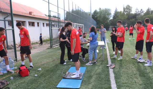 Genç Şimşekler testten geçti!