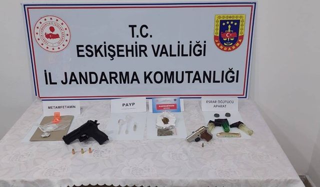 Eskişehir'de uyuşturucu operasyonları!