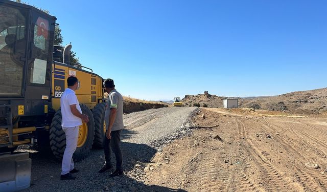 Eskişehir'in o ilçesinde yol yapım çalışmaları!