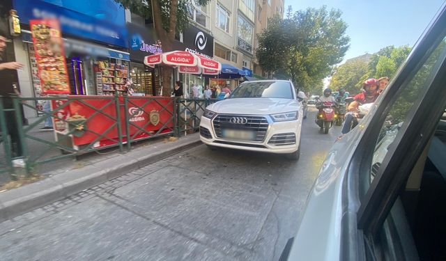 Eskişehir'de bu cadde tek şeride düştü!