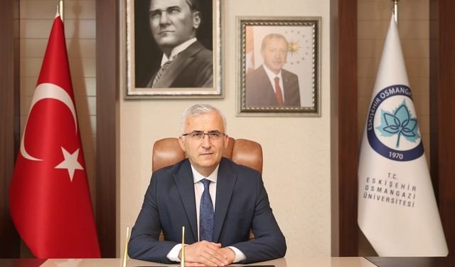 Rektör Prof. Dr. Kamil Çolak’ın 30 Ağustos Zafer Bayramı mesajı