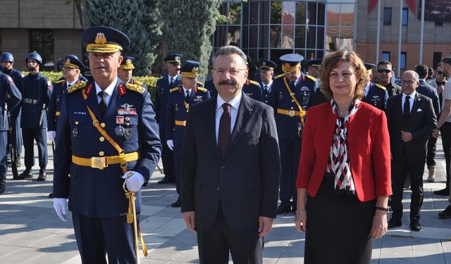 Eskişehir'de Zafer Bayramı kutlamaları başladı!