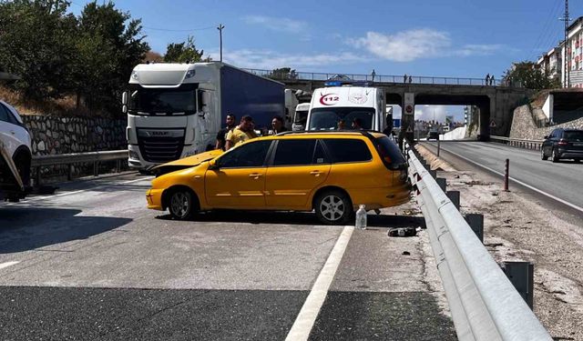 Makaslayan tır kazaya sebep oldu: 1 yaralı