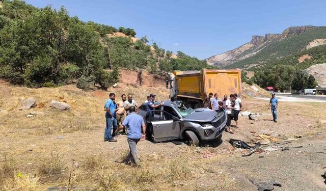 Tunceli’de feci kaza: 2’si ağır 7 yaralı