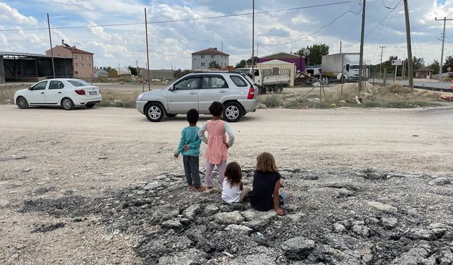 Eskişehir'de bu mahalle dertten kurtulmak istiyor!